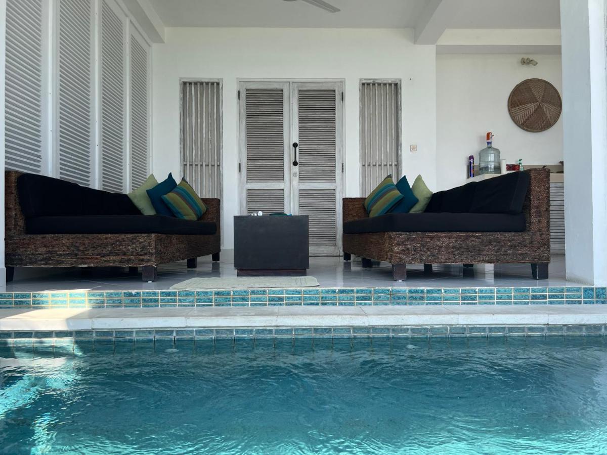Atas Lembongan Villa